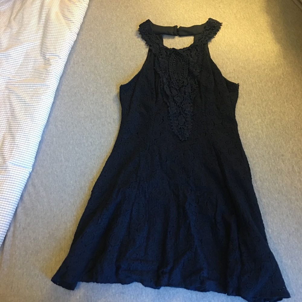 Navy City Triangle 5 Crochet Dress